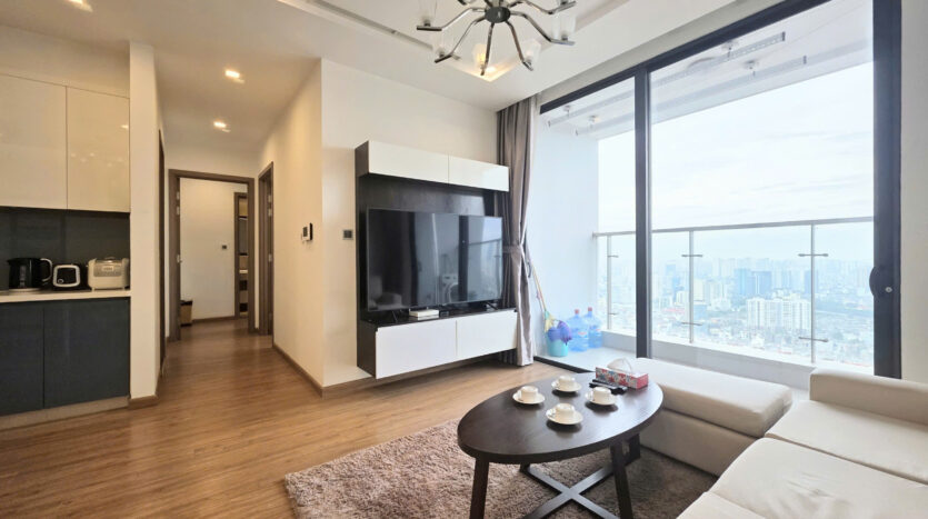 well priced 2 bedroom apartment in Vinhomes Metropolis (5)