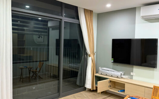 Fully Furnished 2 Bedroom Apartment for Rent in Discovery Complex