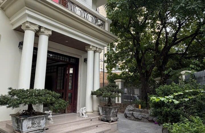 Gorgeous 4 bedrooms villa for rent in ciputra west lake hanoi (9)