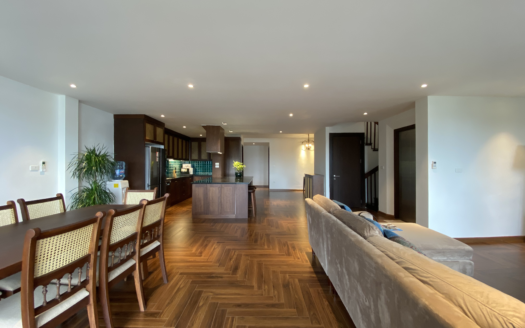 3 Bedroom Apartment for Rent on Quang Khanh Street, Tay Ho