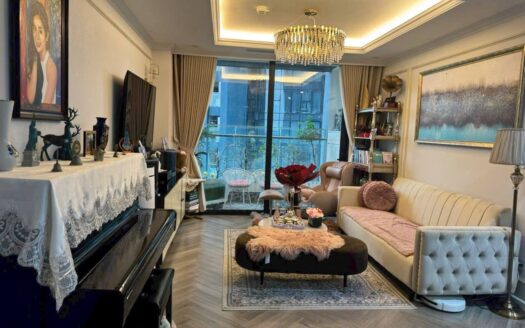 Three-bedroom apartment for sale in S4 Sunshine City